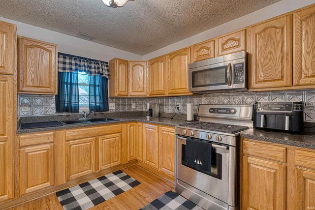 6600 Pollack Avenue, Evansville, IN 47715