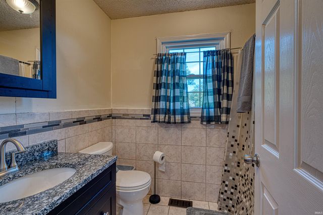 6600 Pollack Avenue, Evansville, IN 47715