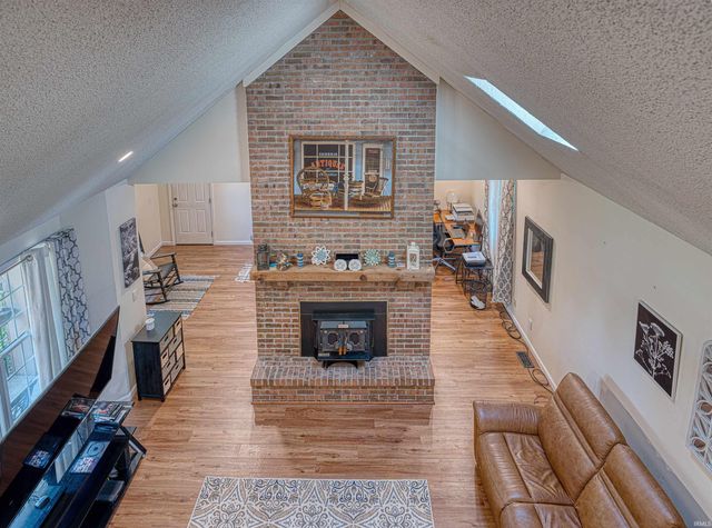 6600 Pollack Avenue, Evansville, IN 47715