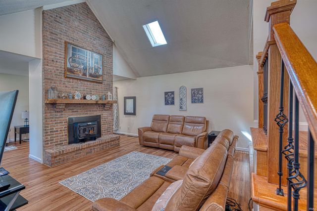 6600 Pollack Avenue, Evansville, IN 47715
