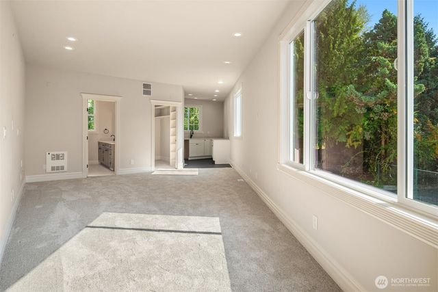 5031 Ripley Lane N, Renton, WA 98056