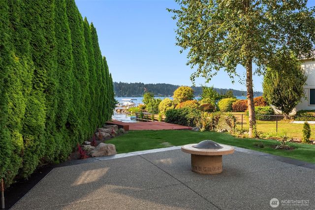 5031 Ripley Lane N, Renton, WA 98056