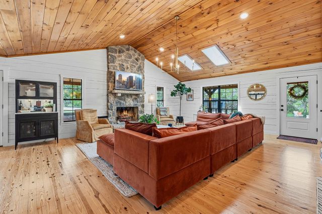 12411 Lone Mountain PASS, Leander, TX 78641
