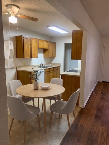 1149 Landsdale Lane, Saginaw, TX 76179