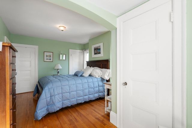 25 Kenwood Ave, Worcester, MA 01605