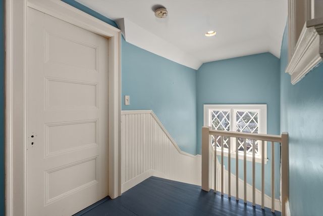 25 Kenwood Ave, Worcester, MA 01605