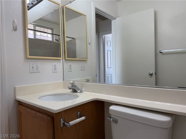 8089 Kentshire Drive, Las Vegas, NV 89117