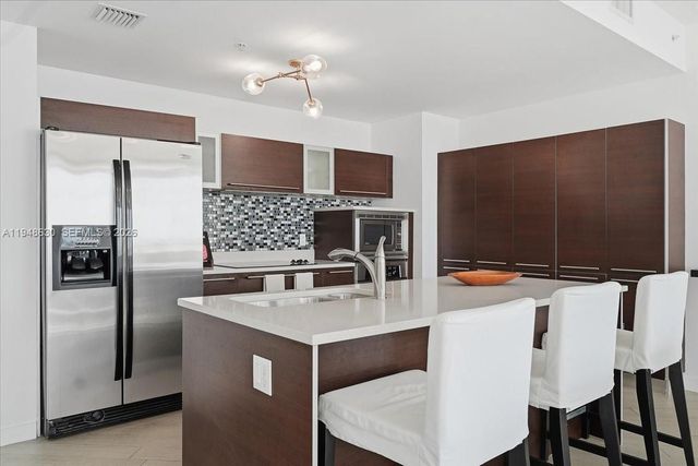 1900 N Bayshore Dr 1518, Miami, FL 33132