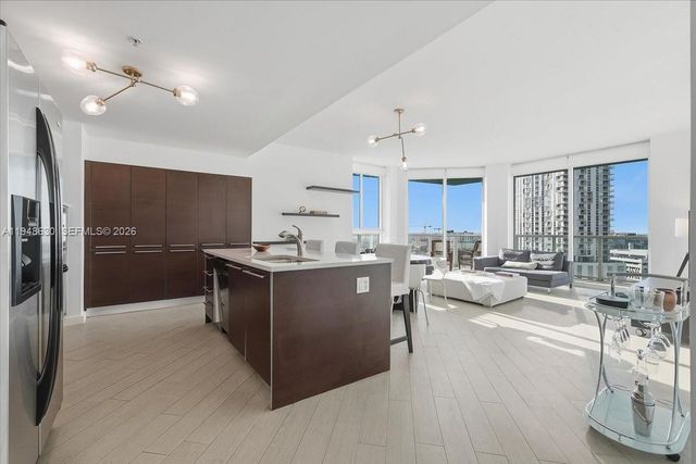 1900 N Bayshore Dr 1518, Miami, FL 33132