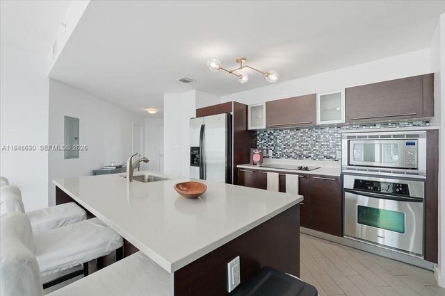 1900 N Bayshore Dr 1518, Miami, FL 33132