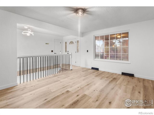 1080 S Garrison Street, Lakewood, CO 80226