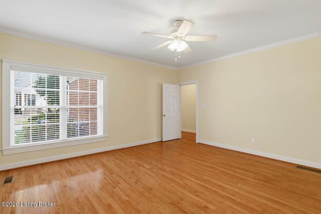 13615 Arbor Crest Cir, Louisville, KY 40245