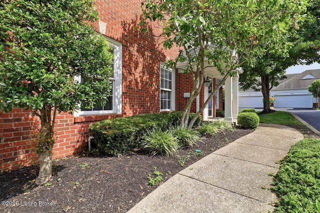 13615 Arbor Crest Cir, Louisville, KY 40245