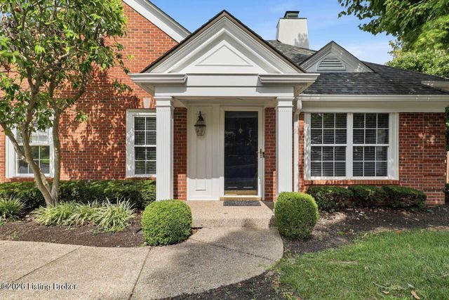 13615 Arbor Crest Cir, Louisville, KY 40245