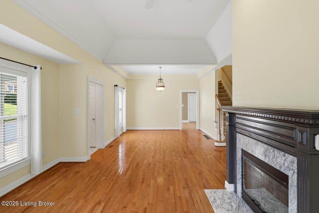 13615 Arbor Crest Cir, Louisville, KY 40245