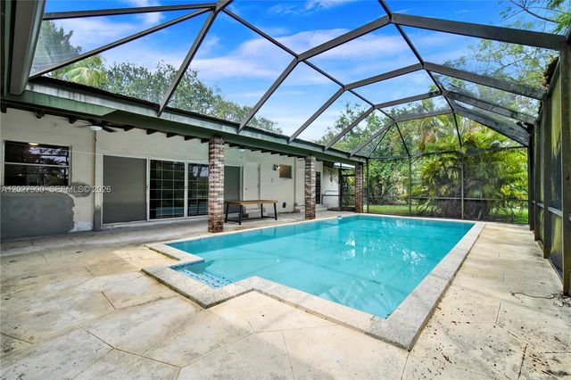 6980 SW 104th Street, Pinecrest, FL 33156