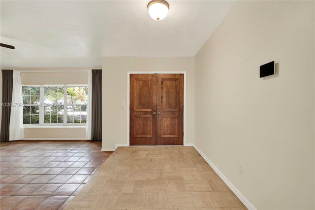 6980 SW 104th Street, Pinecrest, FL 33156
