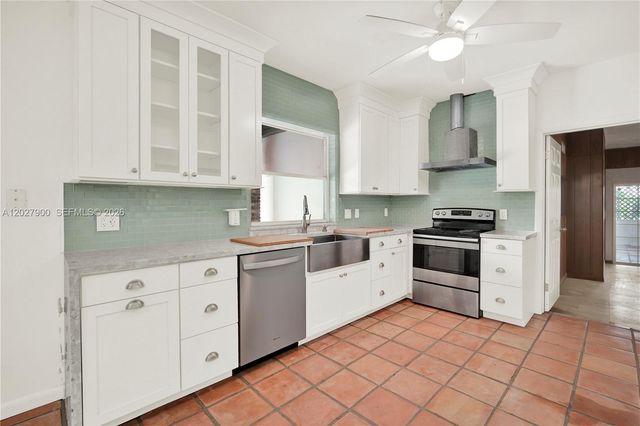 6980 SW 104th Street, Pinecrest, FL 33156