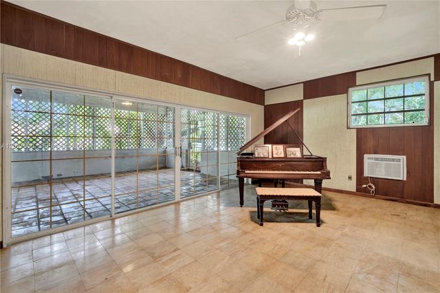 6980 SW 104th Street, Pinecrest, FL 33156