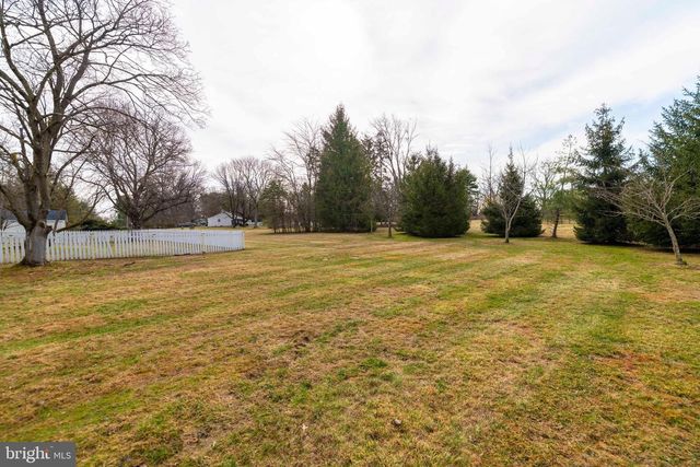 2091 MEETINGHOUSE RD, Jamison, PA 18929