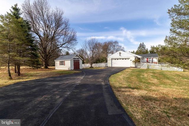 2091 MEETINGHOUSE RD, Jamison, PA 18929