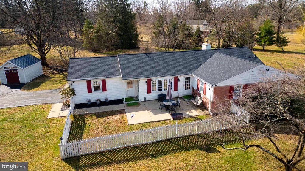 2091 MEETINGHOUSE RD, Jamison, PA 18929