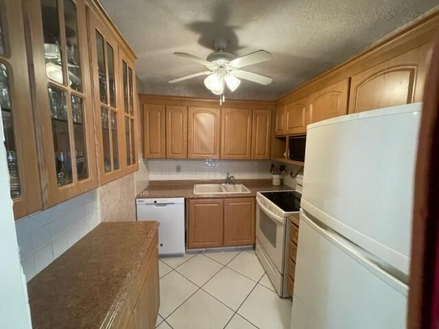 350 Horizons E 206, Boynton Beach, FL 33435