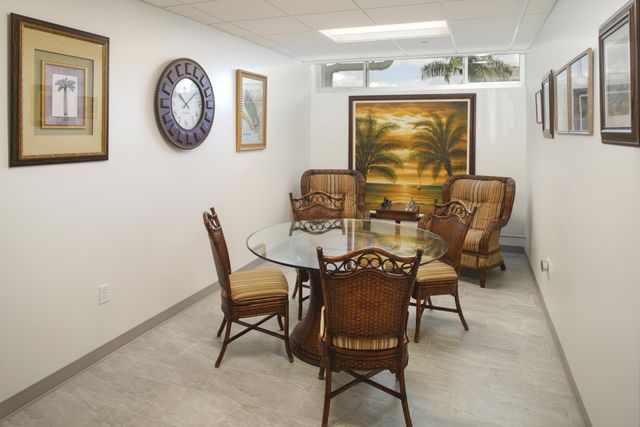 350 Horizons E 206, Boynton Beach, FL 33435