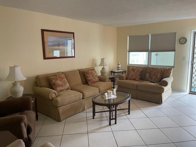 350 Horizons E 206, Boynton Beach, FL 33435