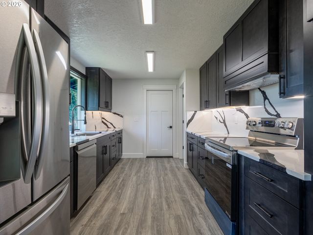 16414 Ne 159TH St, Brush Prairie, WA 98606