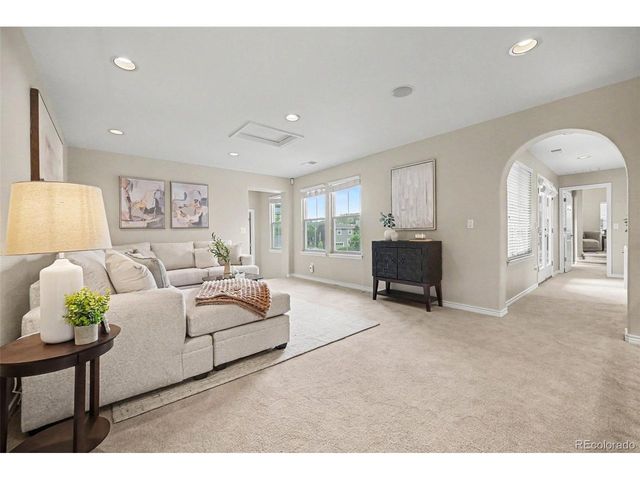 2783 Southshire Rd, Highlands Ranch, CO 80126