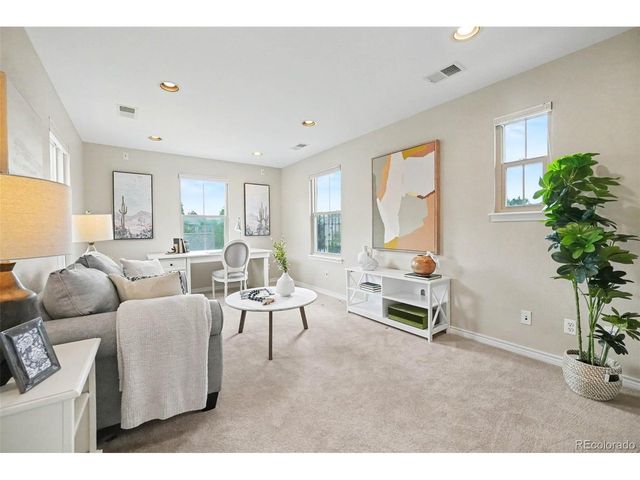 2783 Southshire Rd, Highlands Ranch, CO 80126