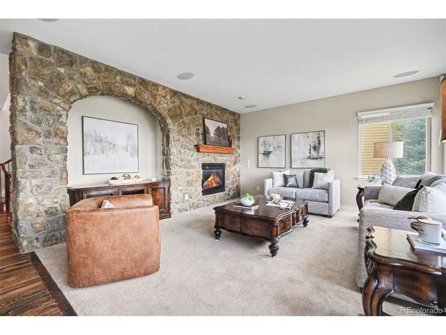2783 Southshire Rd, Highlands Ranch, CO 80126