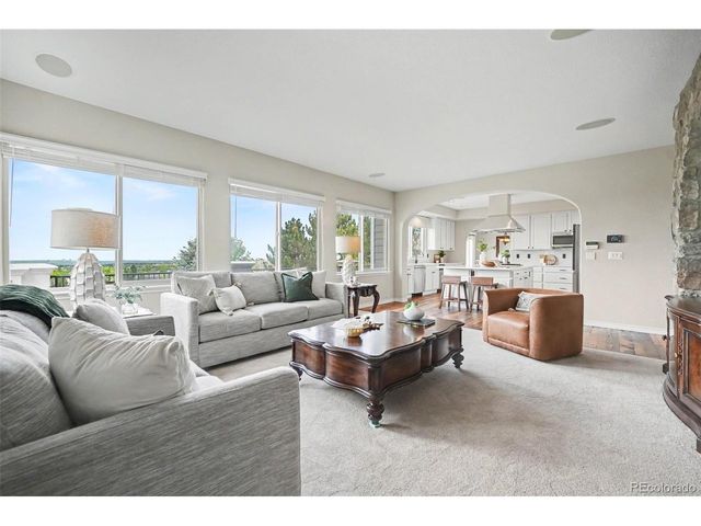 2783 Southshire Rd, Highlands Ranch, CO 80126