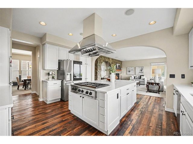 2783 Southshire Rd, Highlands Ranch, CO 80126