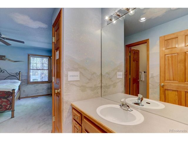 19 Amaranth Dr, Littleton, CO 80127
