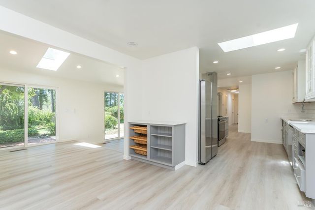 120 Cold Springs Rd, Angwin, CA 94508