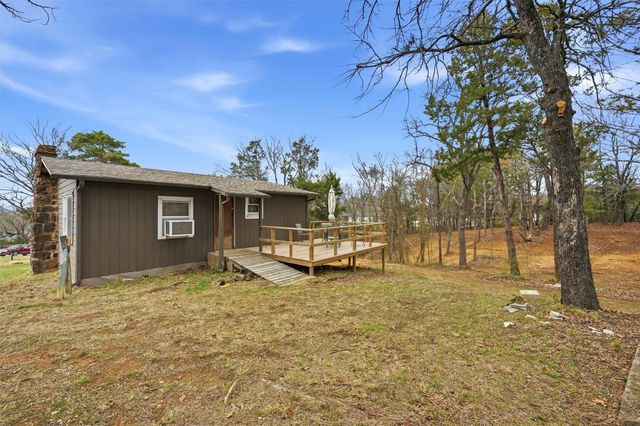 41 Cedar Bayou Boulevard, Gordonville, TX 76245