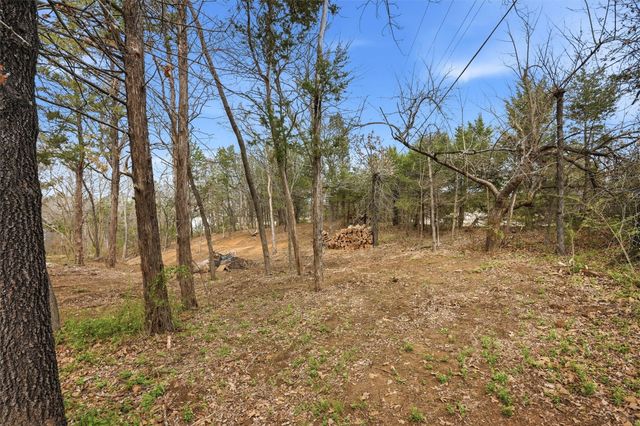 41 Cedar Bayou Boulevard, Gordonville, TX 76245