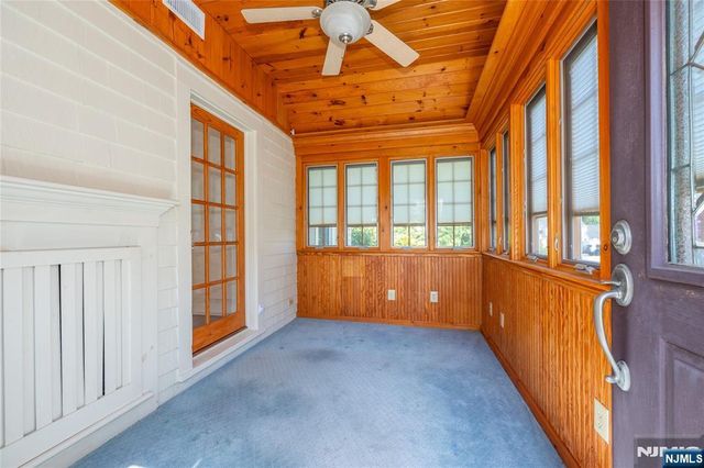 41 Center Street, Midland Park, NJ 07432