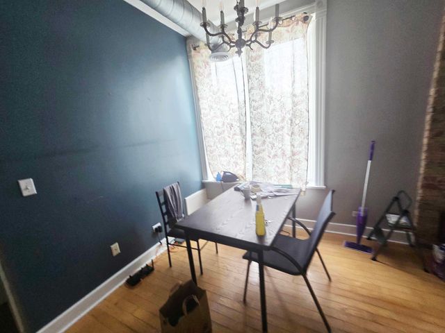 1808 W Armitage Street, Chicago, IL 60647