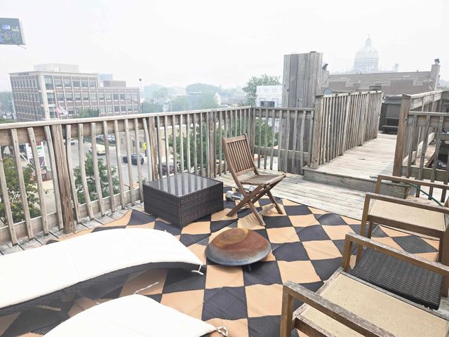 1808 W Armitage Street, Chicago, IL 60647