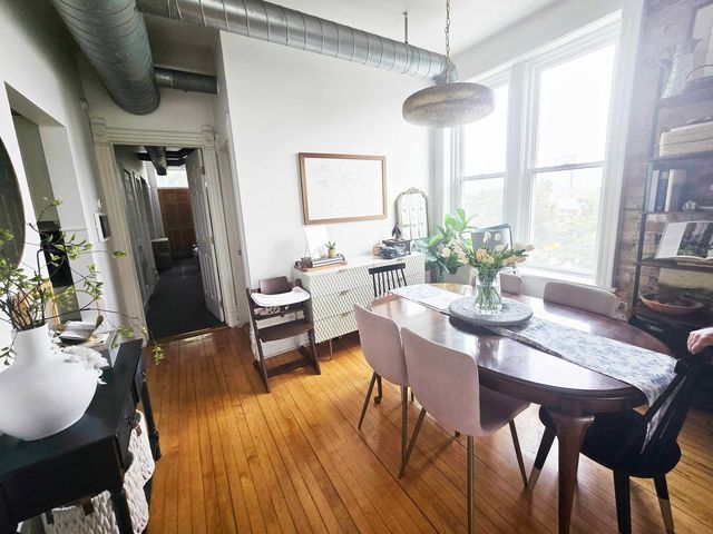 1808 W Armitage Street, Chicago, IL 60647