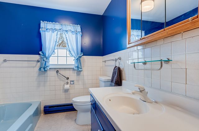 313 N Raven Road, Shorewood, IL 60404