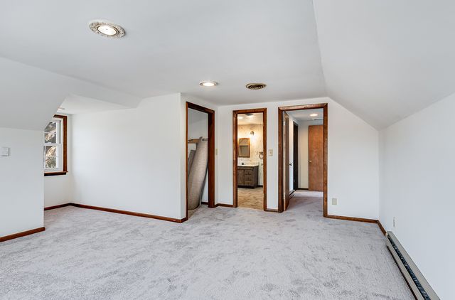 313 N Raven Road, Shorewood, IL 60404