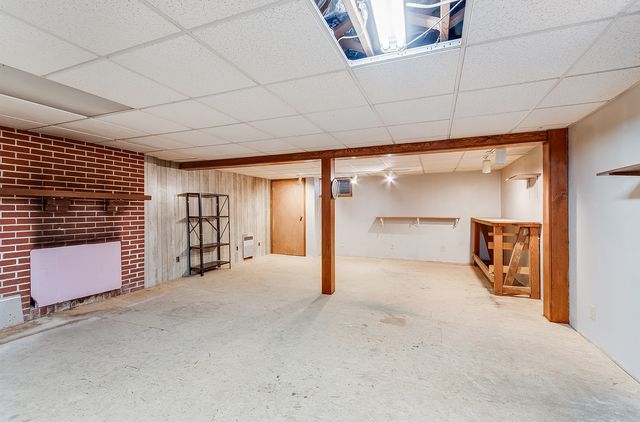 313 N Raven Road, Shorewood, IL 60404