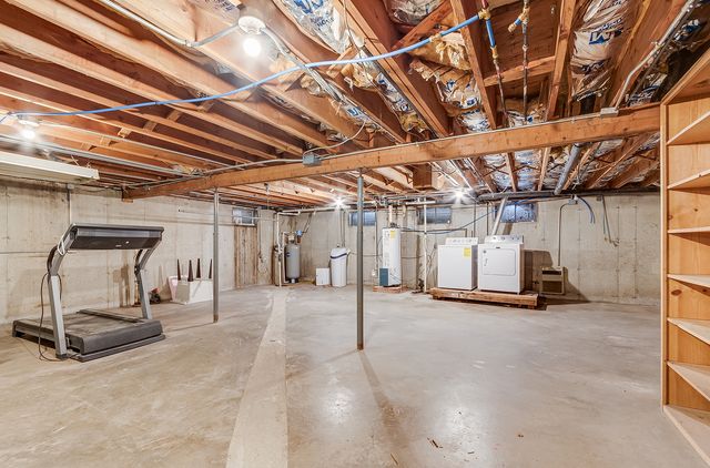 313 N Raven Road, Shorewood, IL 60404