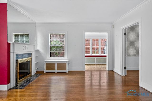 3329 Darlington Road, Ottawa Hills, OH 43606