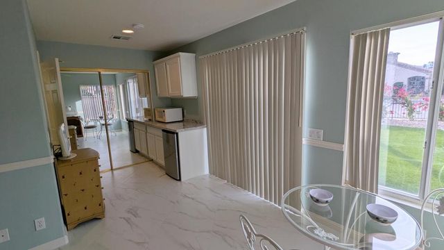 78664 Putting Green Drive, Palm Desert, CA 92211