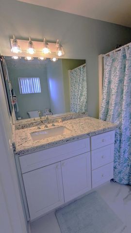 78664 Putting Green Drive, Palm Desert, CA 92211